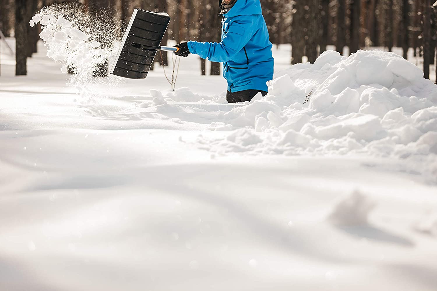 Schneeschieber und Schneeschaufeln - welche halten, was sie versprechen?